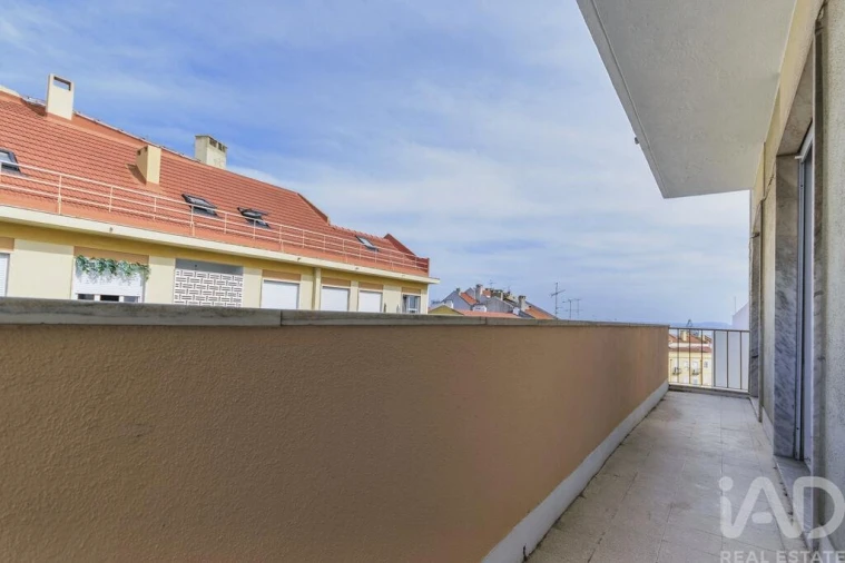Apartamento T4 para Venda em Beato Foto 13