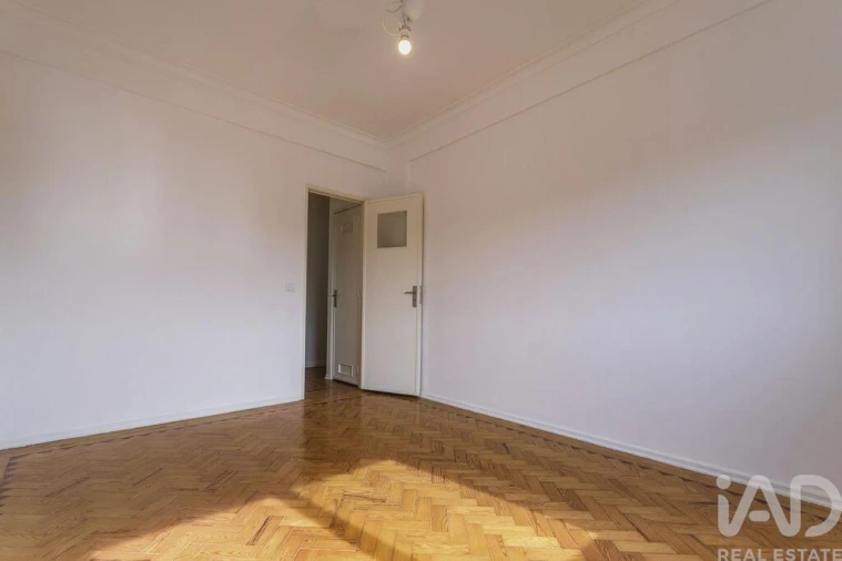 Apartamento T4 para Venda em Beato Foto 20