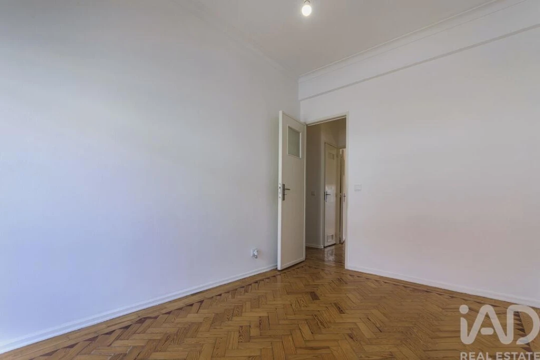 Apartamento T4 para Venda em Beato Foto 12