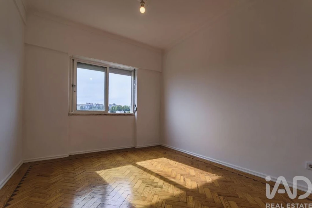 Apartamento T4 para Venda em Beato Foto 18