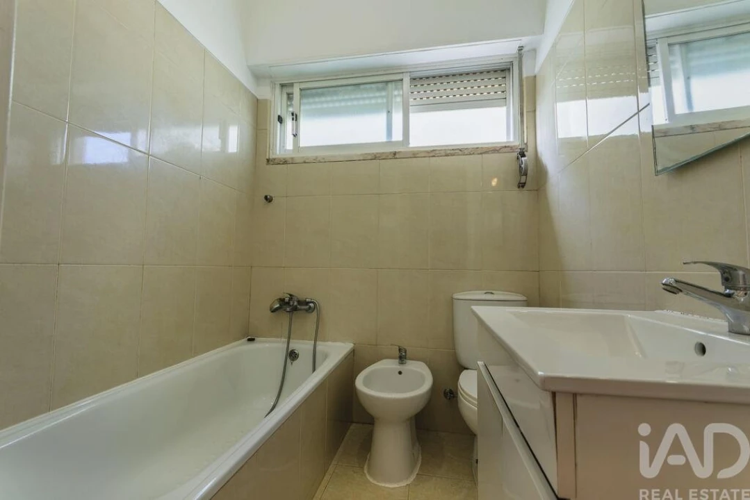 Apartamento T4 para Venda em Beato Foto 15