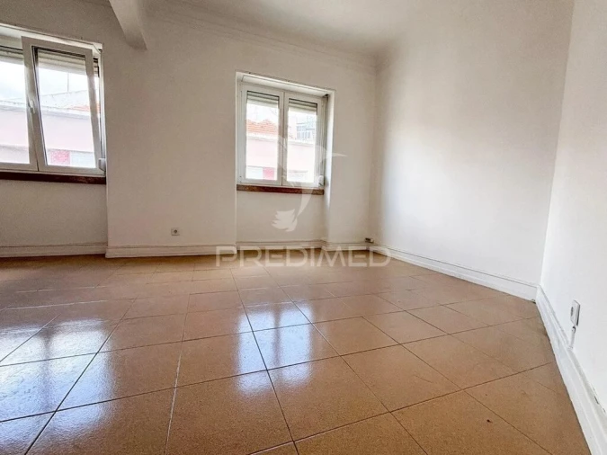Apartamento T2 para Venda em São Vicente Foto 5