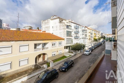 Apartamento T3 para Venda em Almada, Cova da Piedade, Pragal e Cacilhas