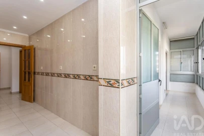 Apartamento T3 para Venda em Almada, Cova da Piedade, Pragal e Cacilhas