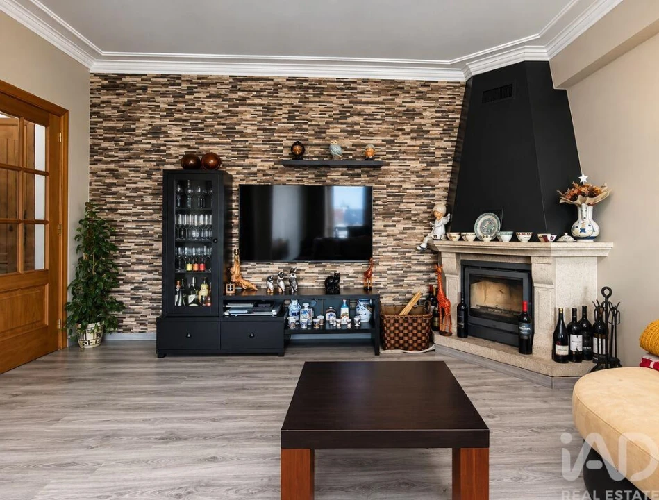 Apartamento T2 para Venda em Subportela, Deocriste e Portela Susã Foto 4
