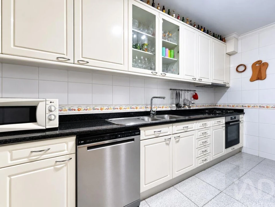 Apartamento T2 para Venda em Subportela, Deocriste e Portela Susã Foto 15