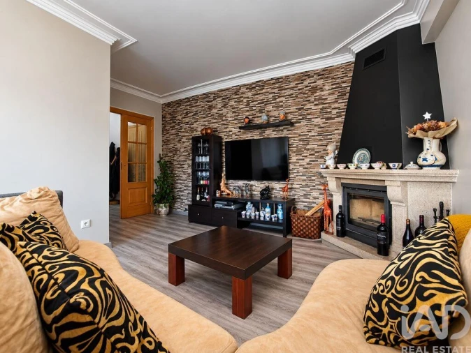Apartamento T2 para Venda em Subportela, Deocriste e Portela Susã Foto 3