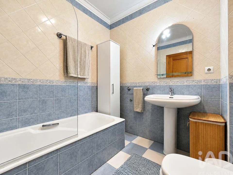 Apartamento T2 para Venda em Subportela, Deocriste e Portela Susã Foto 25