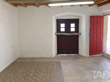 Moradia T2 para Venda em Santiago Maior