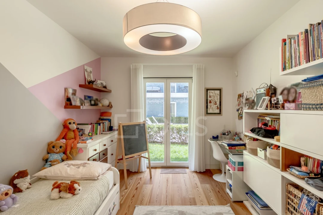 Apartamento T3 para Venda em Ajuda Foto 6