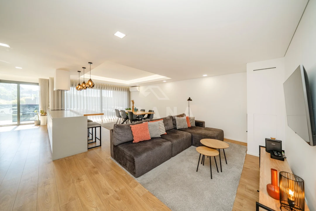 Apartamento T3 para Venda em Nogueiró e Tenões Foto 5