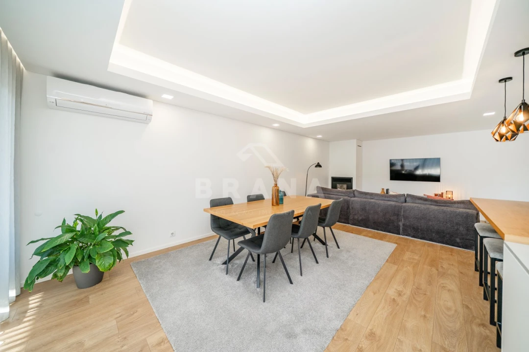 Apartamento T3 para Venda em Nogueiró e Tenões Foto 10