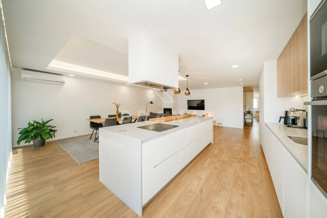 Apartamento T3 para Venda em Nogueiró e Tenões Foto 18