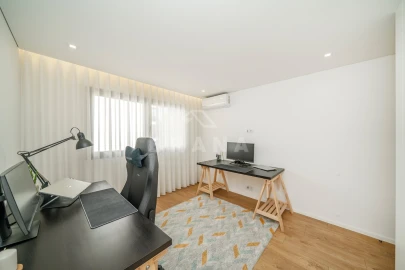 Apartamento T3 para Venda em Nogueiró e Tenões