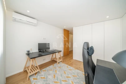 Apartamento T3 para Venda em Nogueiró e Tenões