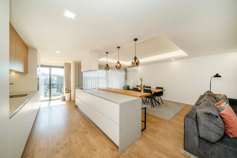 Apartamento T3 para Venda em Nogueiró e Tenões Foto 12