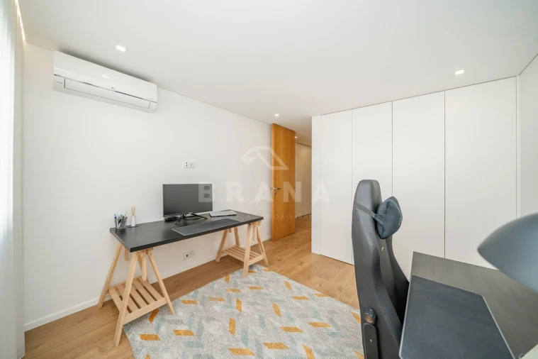 Apartamento T3 para Venda em Nogueiró e Tenões Foto 33