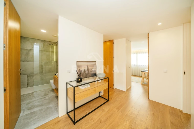 Apartamento T3 para Venda em Nogueiró e Tenões Foto 35