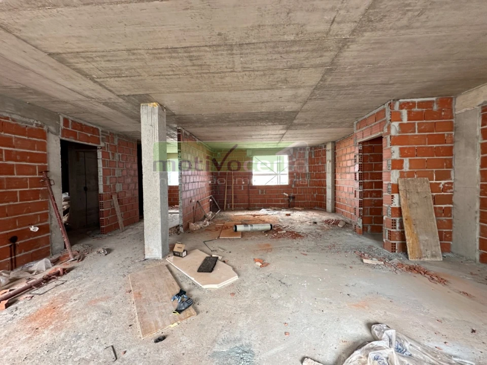 Apartamento T2 para Venda em Beato Foto 4