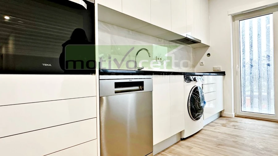 Apartamento T2 para Venda em Beato