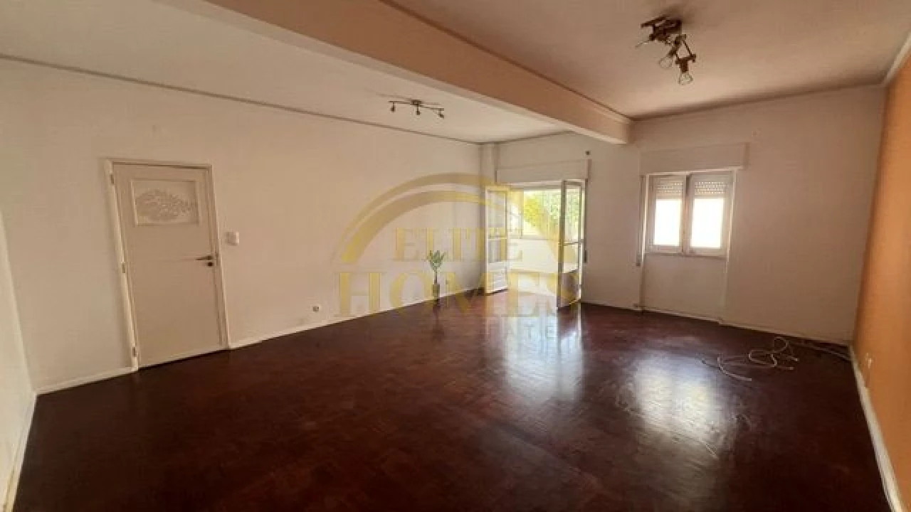 Apartamento T2 para Venda em Oeiras e São Julião da Barra, Paço de Arcos e Caxias Foto 2
