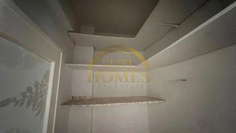 Apartamento T2 para Venda em Oeiras e São Julião da Barra, Paço de Arcos e Caxias