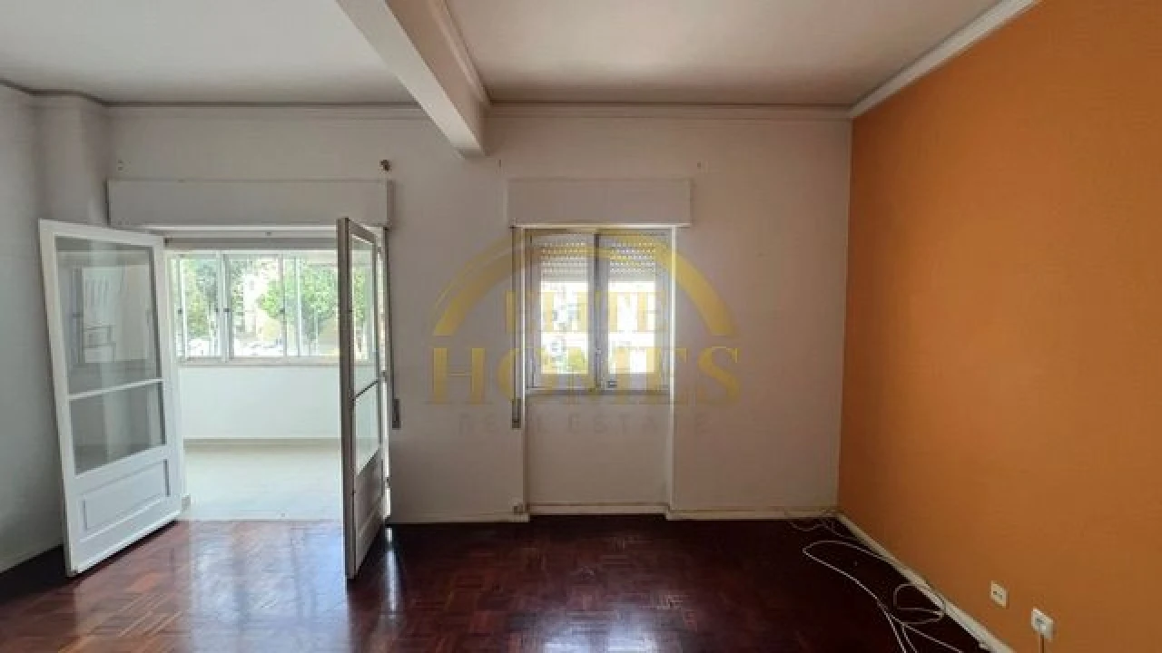 Apartamento T2 para Venda em Oeiras e São Julião da Barra, Paço de Arcos e Caxias Foto 5