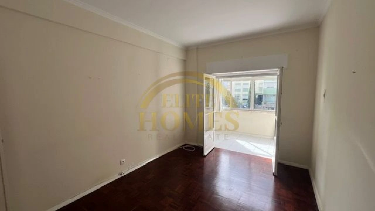 Apartamento T2 para Venda em Oeiras e São Julião da Barra, Paço de Arcos e Caxias Foto 16