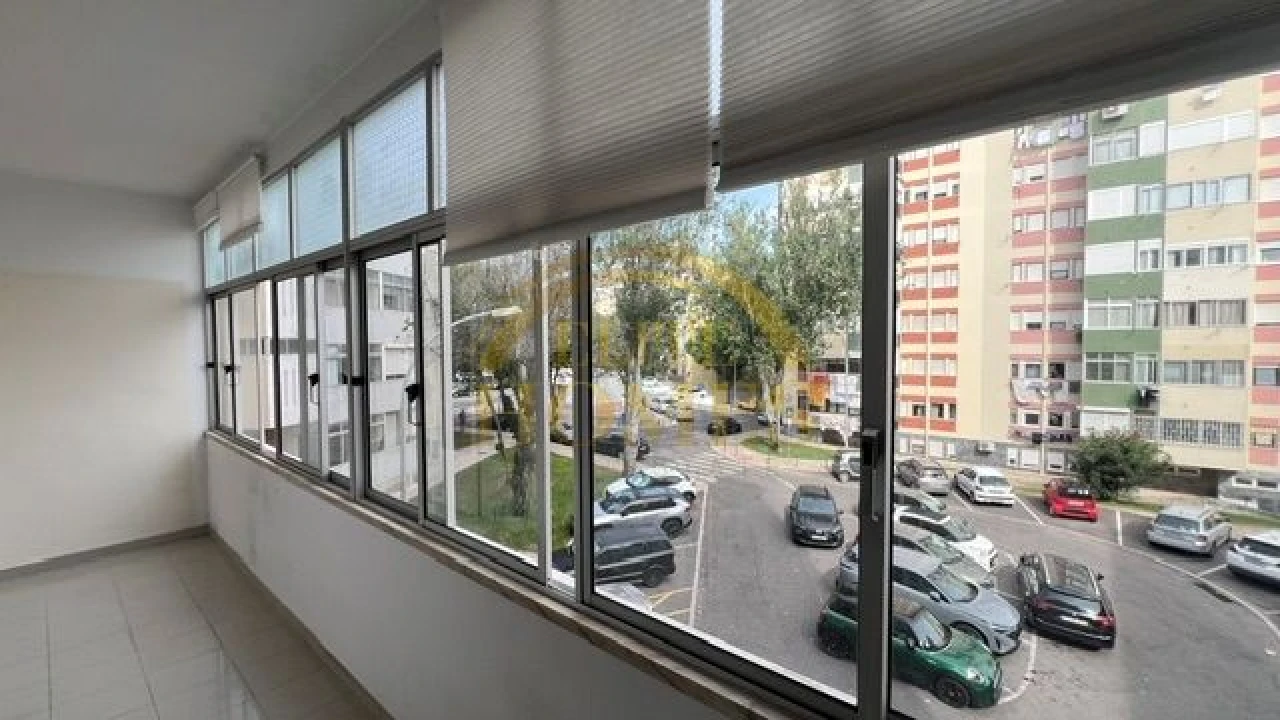 Apartamento T2 para Venda em Oeiras e São Julião da Barra, Paço de Arcos e Caxias Foto 32
