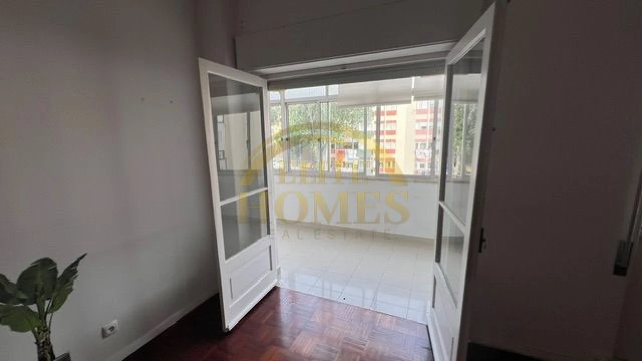 Apartamento T2 para Venda em Oeiras e São Julião da Barra, Paço de Arcos e Caxias Foto 7