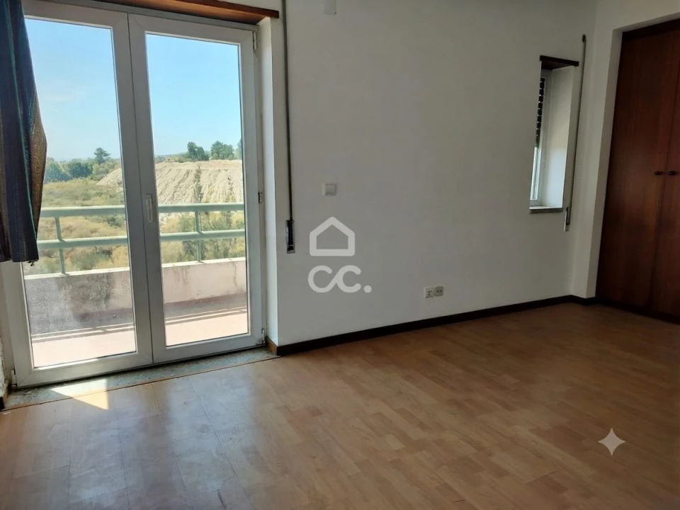 Apartamento T3 para Venda em Boidobra Foto 4