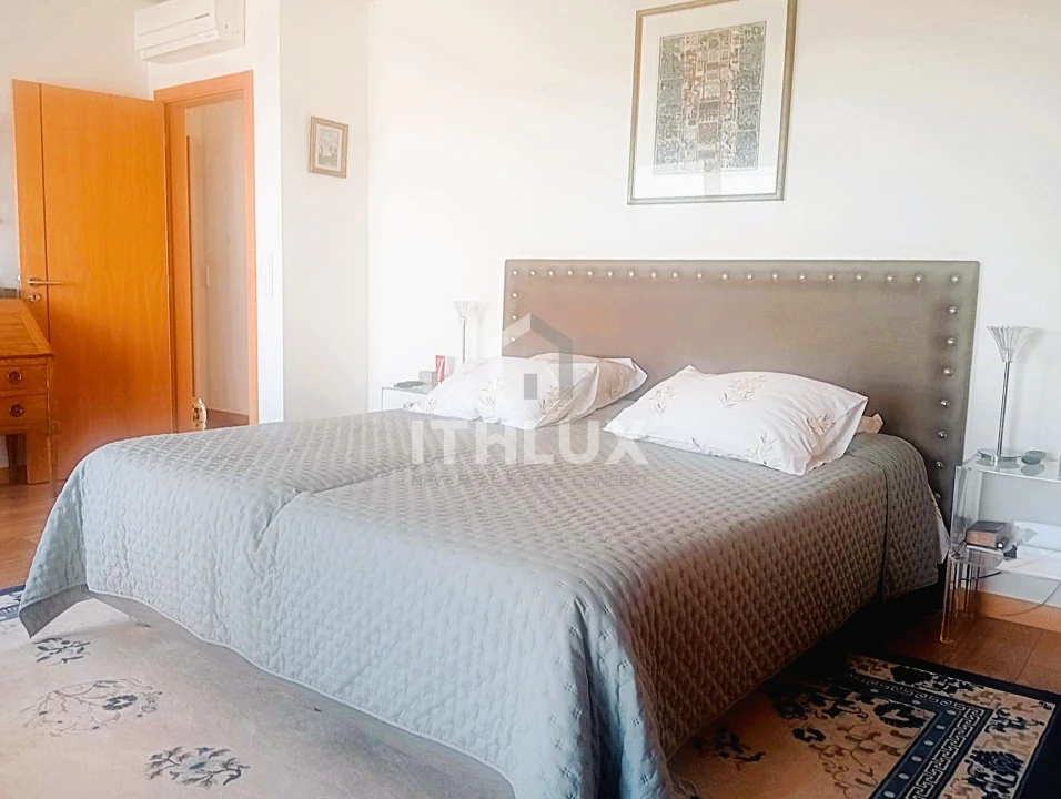 Apartamento T4 para Venda em Alcochete Foto 32