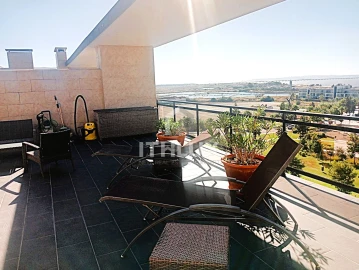 Apartamento T4 para Venda em Alcochete