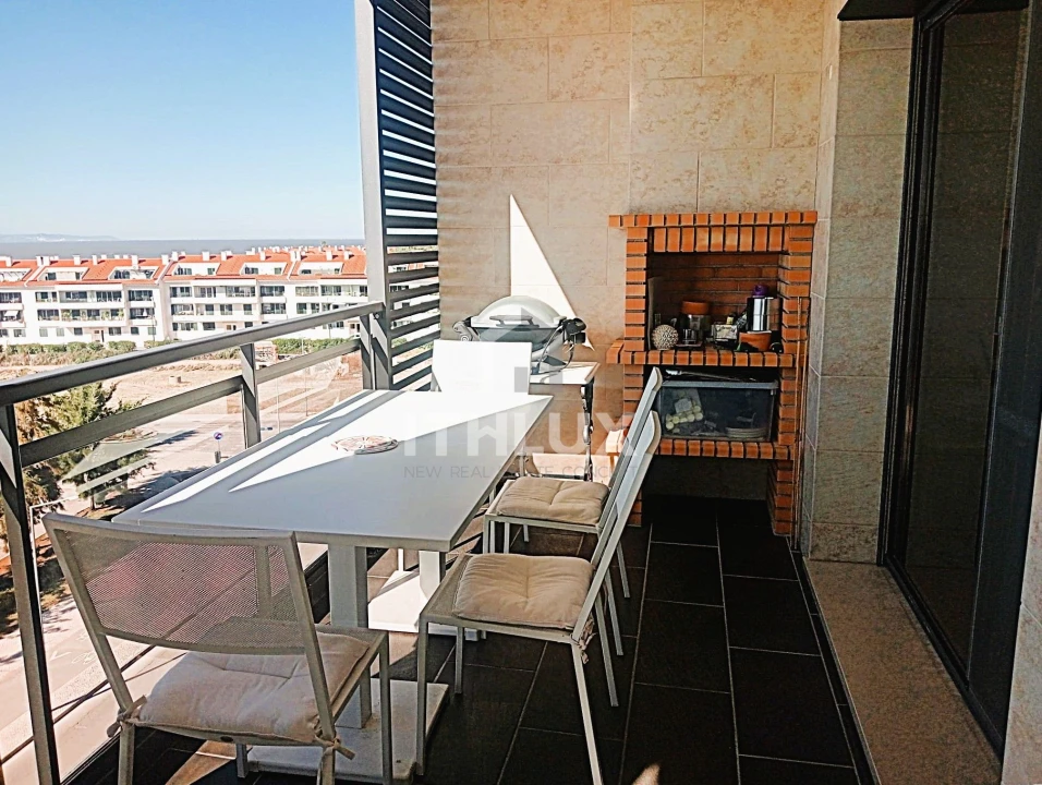 Apartamento T4 para Venda em Alcochete Foto 10