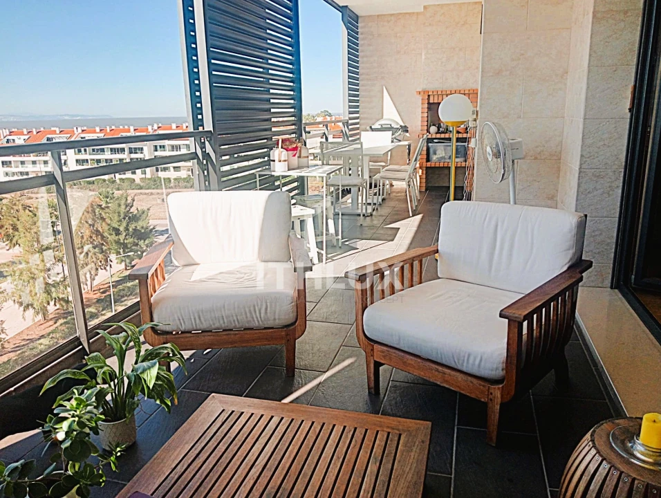 Apartamento T4 para Venda em Alcochete Foto 9
