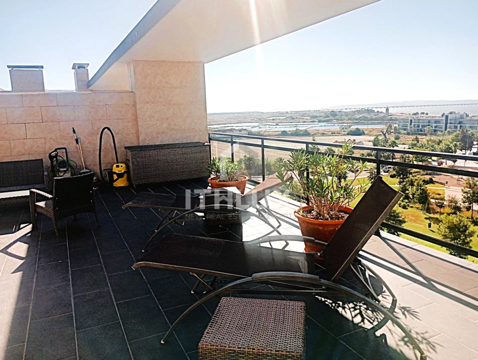 Apartamento T4 para Venda em Alcochete Foto 42