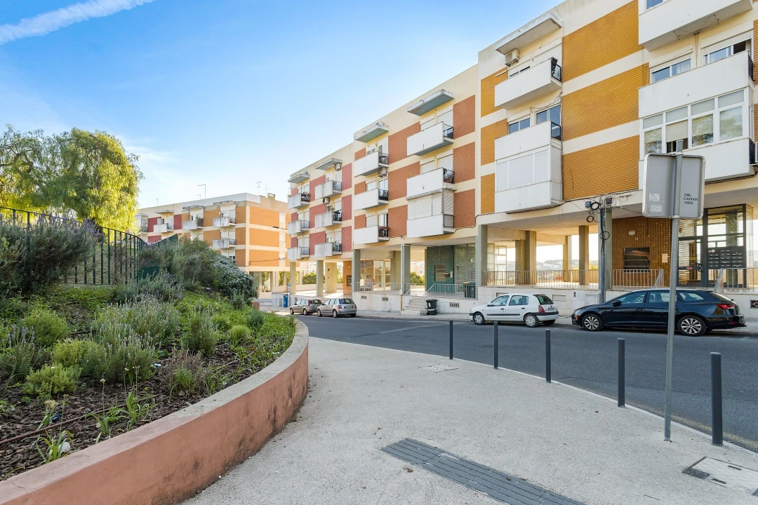 Apartamento T2 para Venda em Santa Clara-A-Nova e Gomes Aires Foto 21