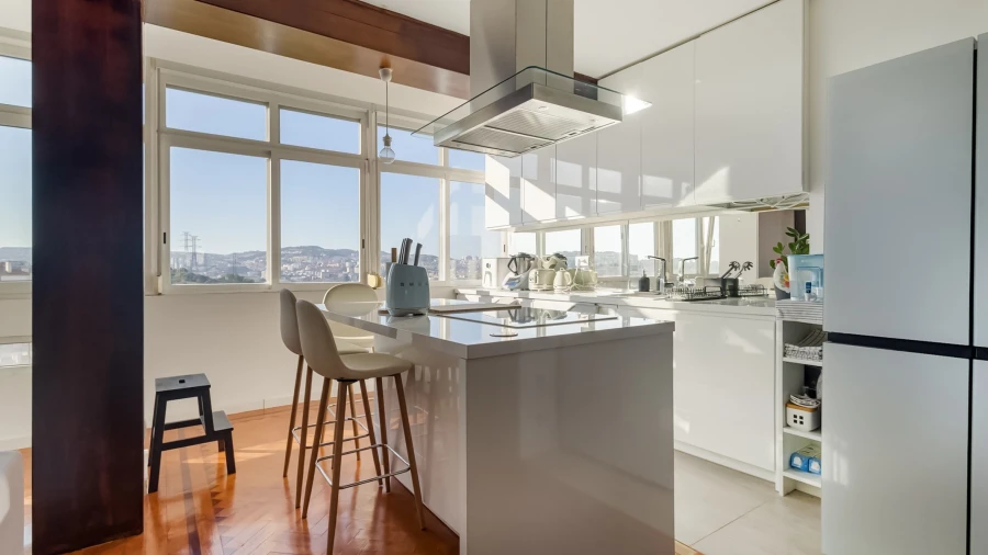 Apartamento T2 para Venda em Santa Clara-A-Nova e Gomes Aires