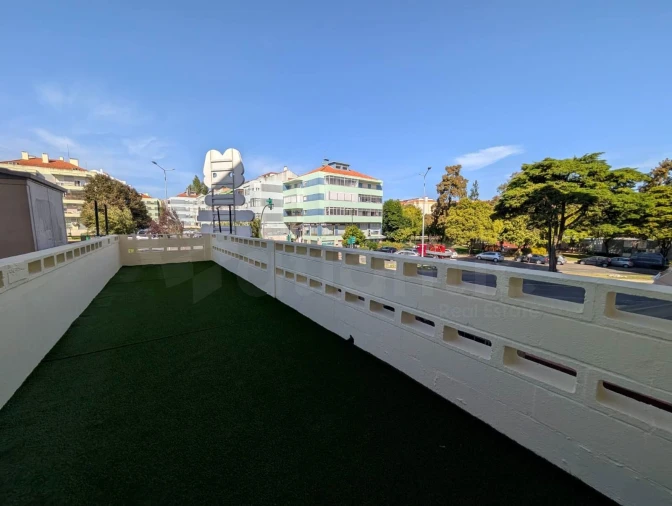 Apartamento T3 para Venda em Massamá e Monte Abraão Foto 30