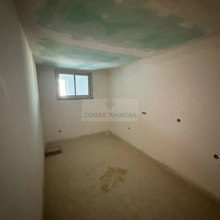 Moradia T4 para Venda em Lagos (São Sebastião e Santa Maria) Foto 25