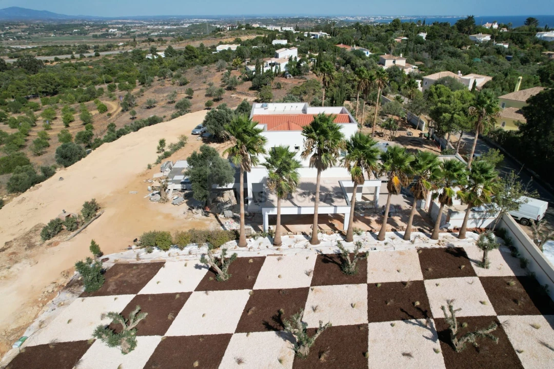 Moradia T4 para Venda em Lagos (São Sebastião e Santa Maria) Foto 34