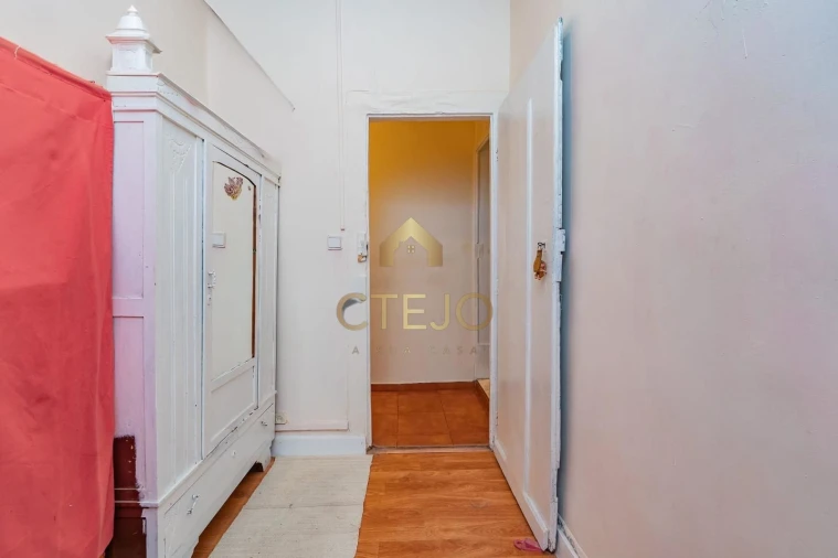 Apartamento T4 para Venda em Misericórdia Foto 18