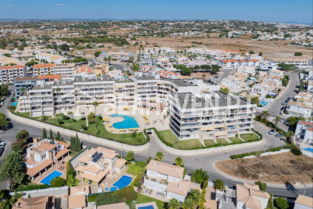 Apartamento T1 para Venda em Albufeira e Olhos de Água Foto 1