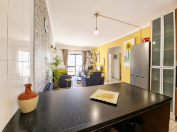 Apartamento T2 para Arrendamento em Portimão
