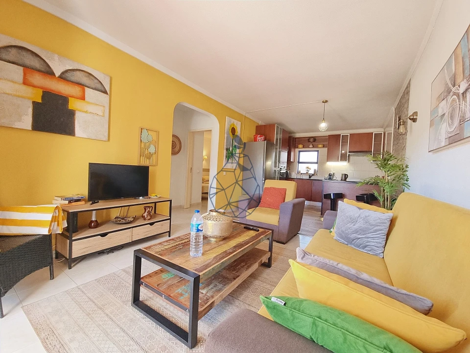 Apartamento T2 para Arrendamento em Portimão Foto 3