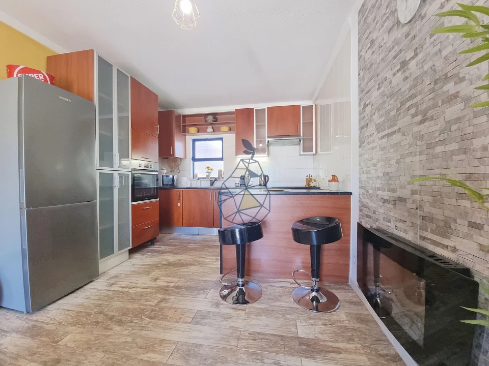 Apartamento T2 para Arrendamento em Portimão Foto 6