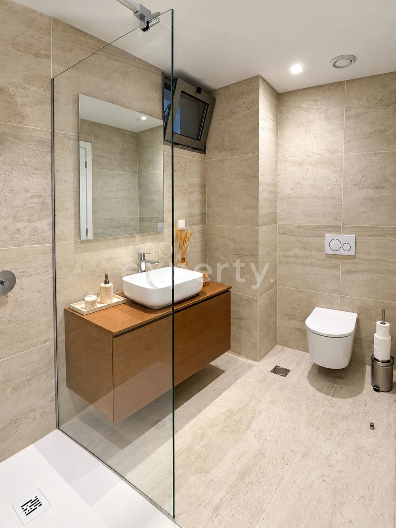 Apartamento T2 para Venda em Camara de Lobos Foto 10