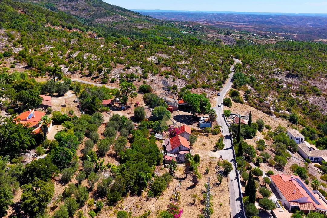 Quinta T3 para Venda em Monchique Foto 57