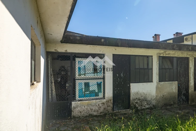 Terreno para Venda em Cidade da Maia Foto 26