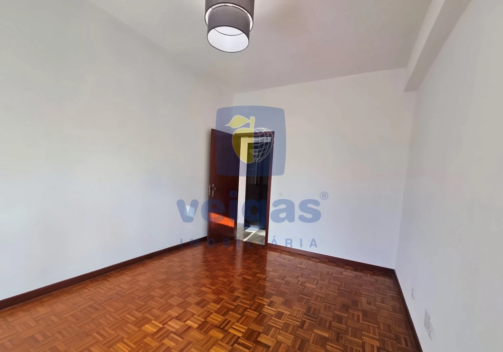 Apartamento T3 para Arrendamento em Marvila Foto 23